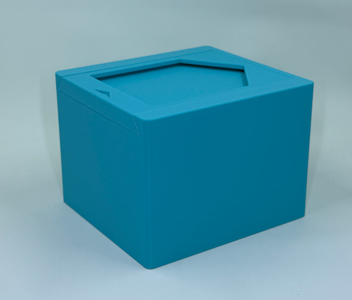 Commander Deck Box - Holds Up To 100 Double-Sleeved Cards